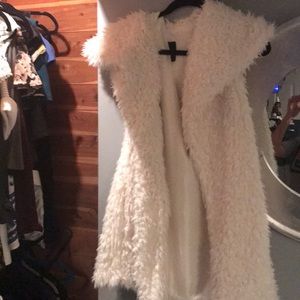 Fur vest